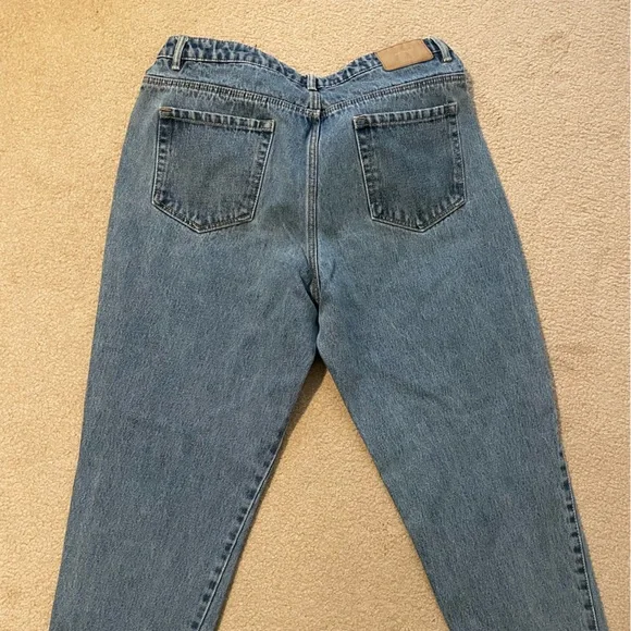 Zara medium wash jeans size 10 (fit like 8/29) - Picture 3 of 5